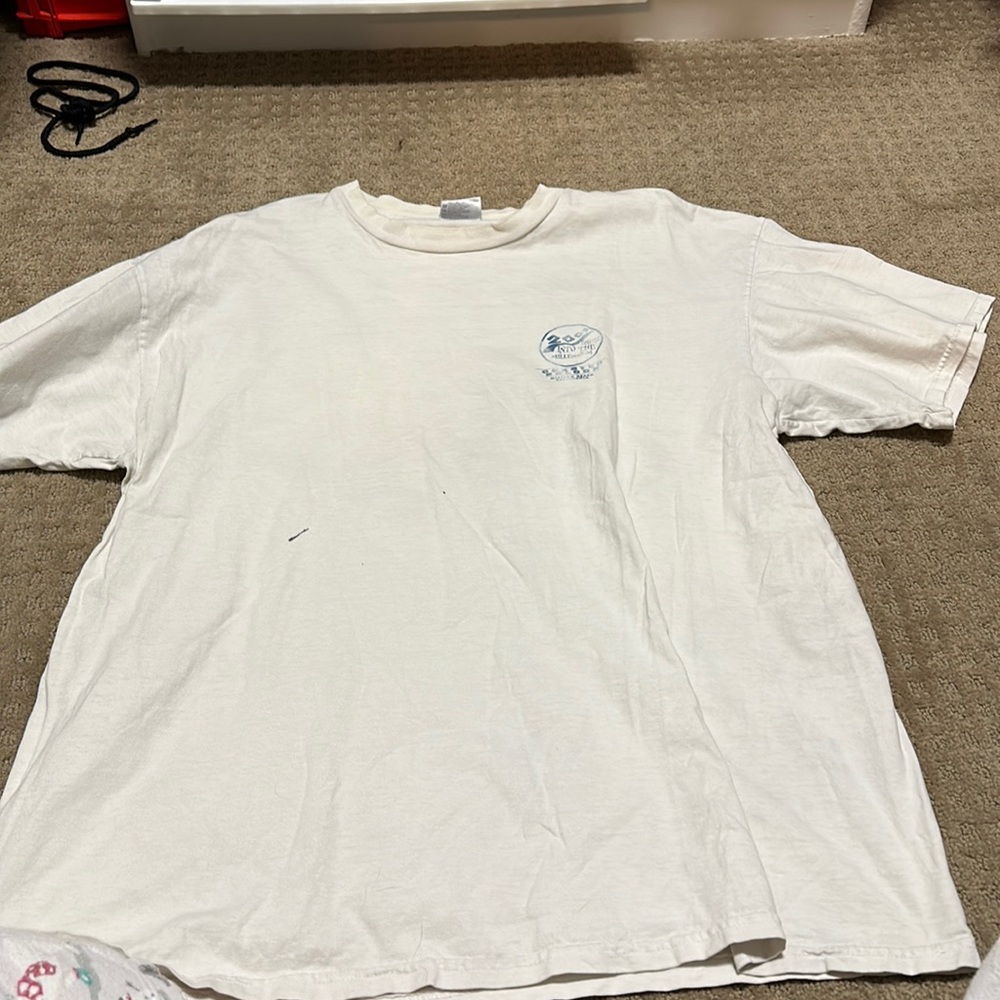 VINTAGE Y2K tee